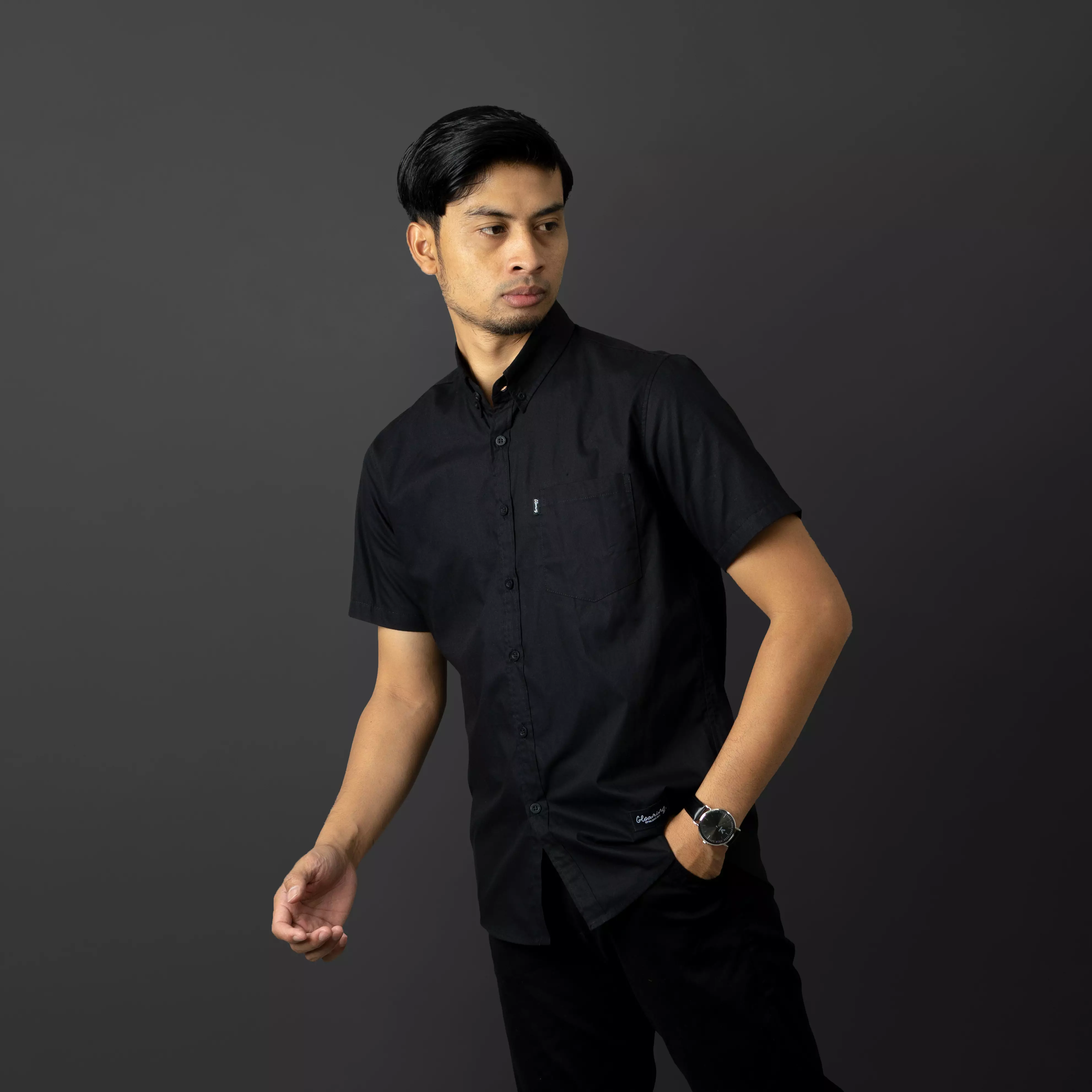 Worn Cortans Kemeja Pendek Black
