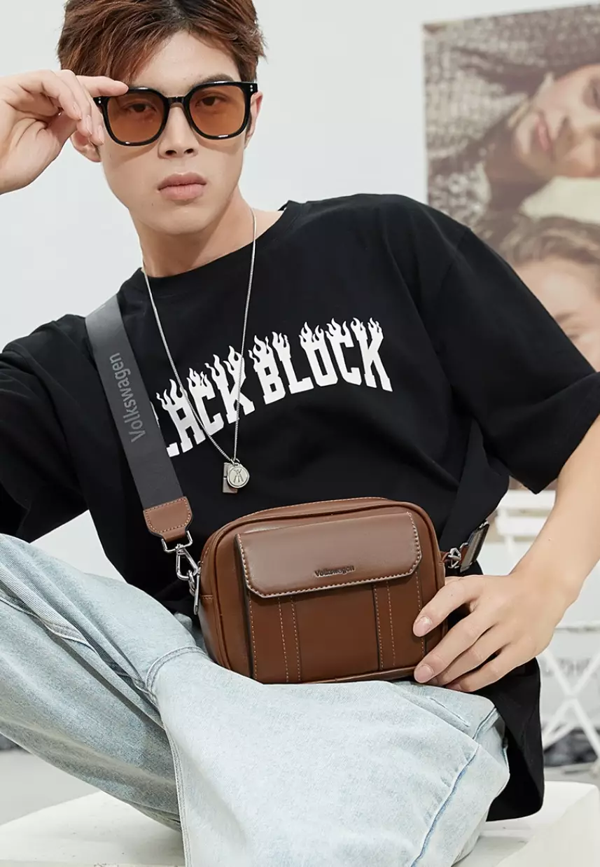 Leather chest bag 2025 men's