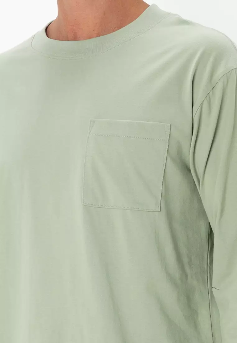 Long Sleeves Pocket T-Shirt