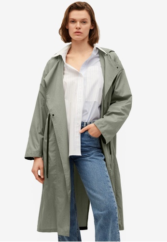 Water repellent raincoat clearance