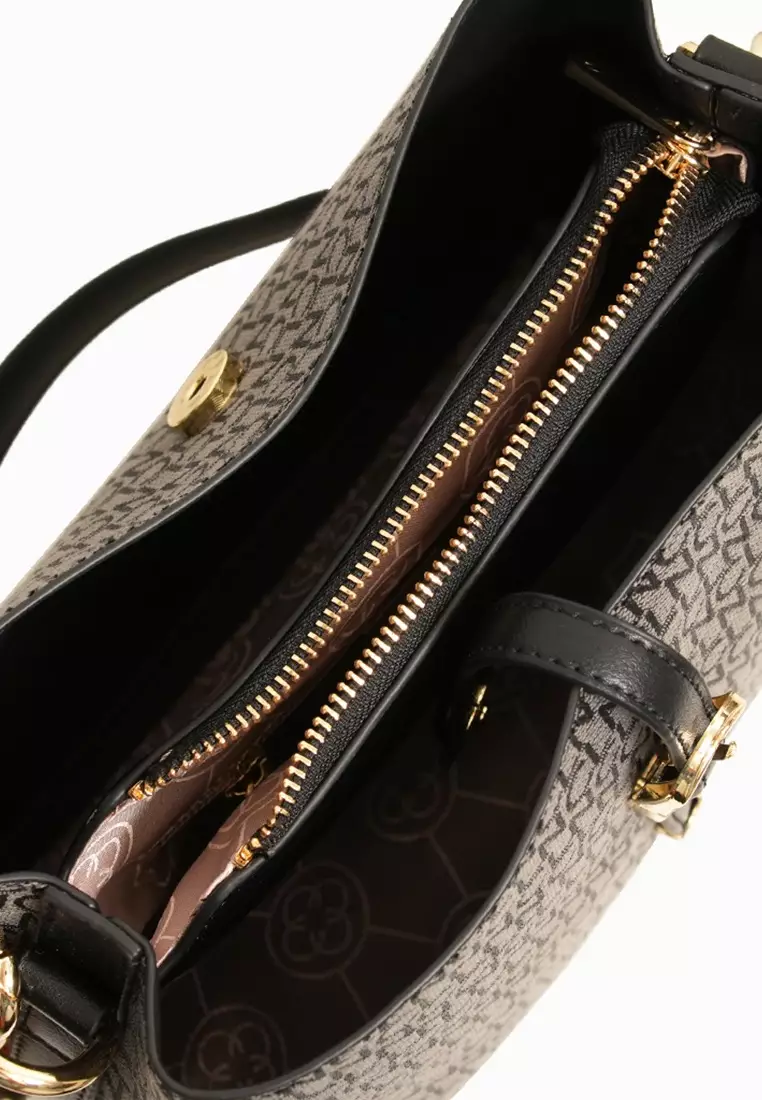 Cleofie Shoulder Bag