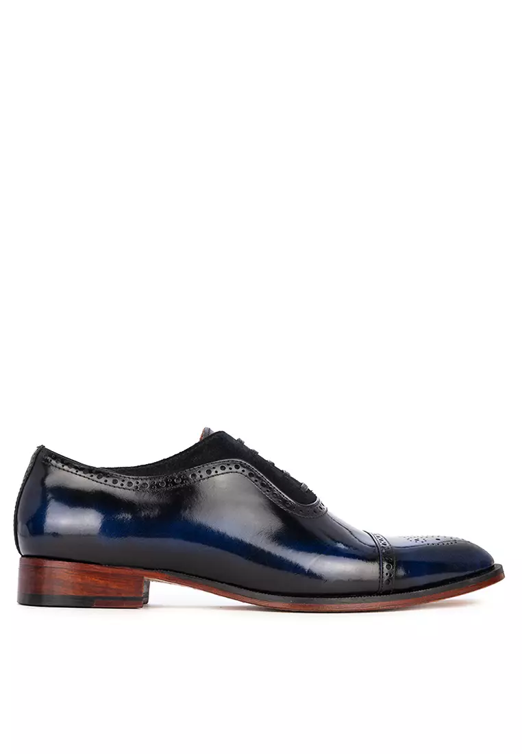 Discount on Bristol Shoes  shoes - SKU: Bowman Blue Brush-Off Captoe Oxford