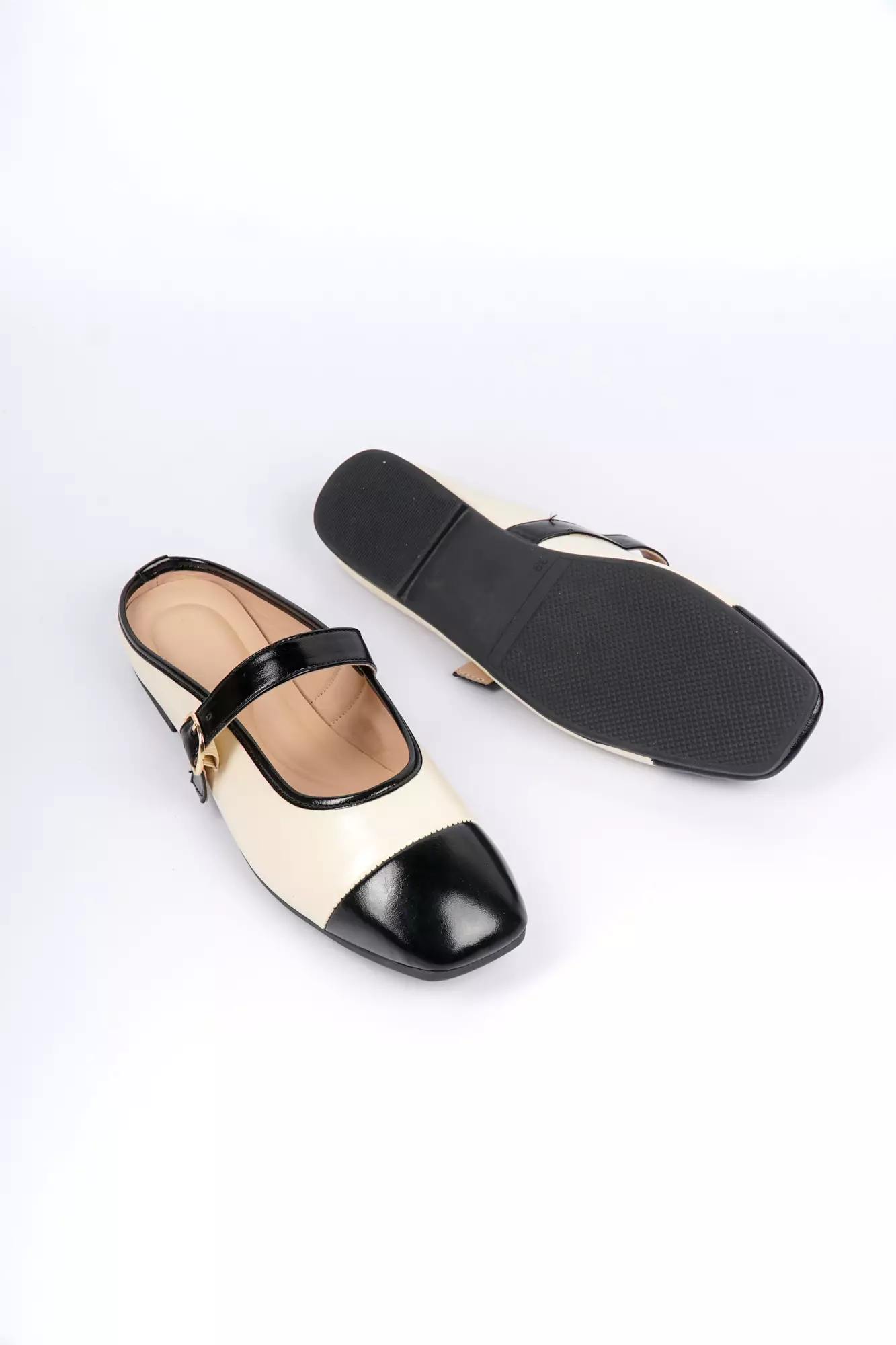 Blow Airin Mary Jane Flats Mules Wanita MINNIK 0022