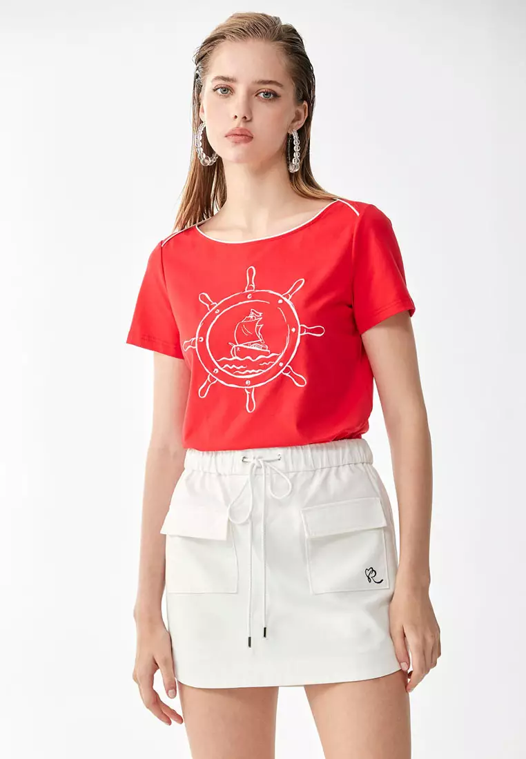 iROO Front Embroidered Graphic Tee