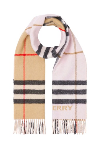 Burberry Burberry Contrast Check Scarf in Archive Beige/Candy Pink for  UNISEX | ZALORA Malaysia