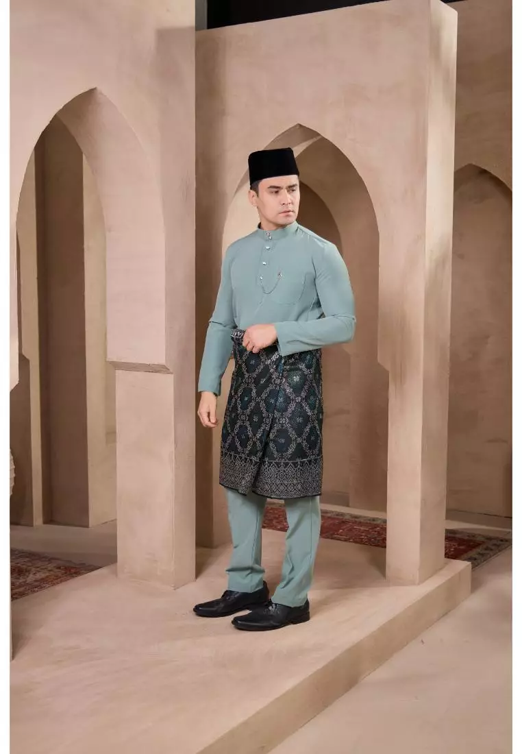 Baju Melayu Mahkota