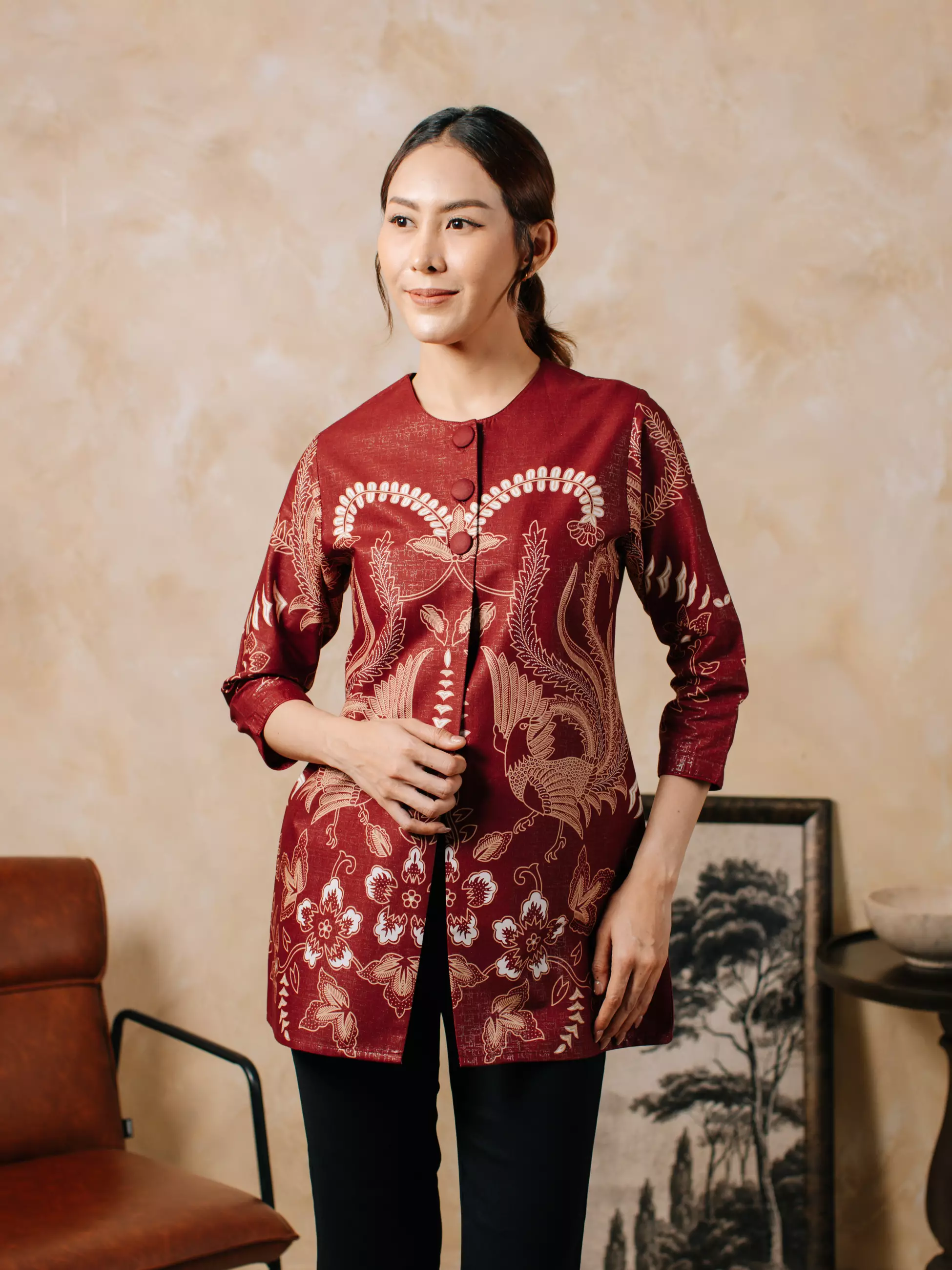 Avana by Adyatma Aria Maroon Outer Batik Wanita Katun Foil
