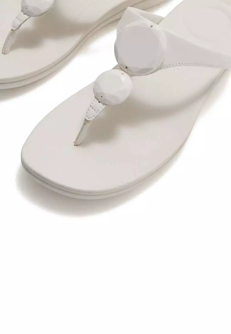 FitFlop SOLAY Glossy-Disc Toe-Post Sandals - Cream (A5W-477)