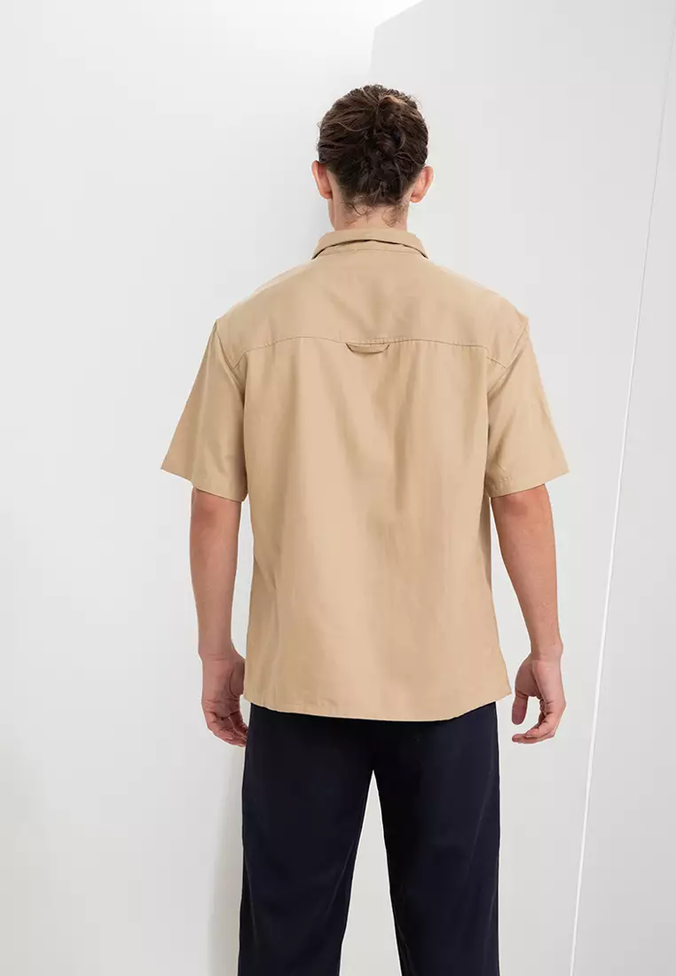Buy Zalora Studios Concealed Button Short Sleeve Shirt 2024 Online