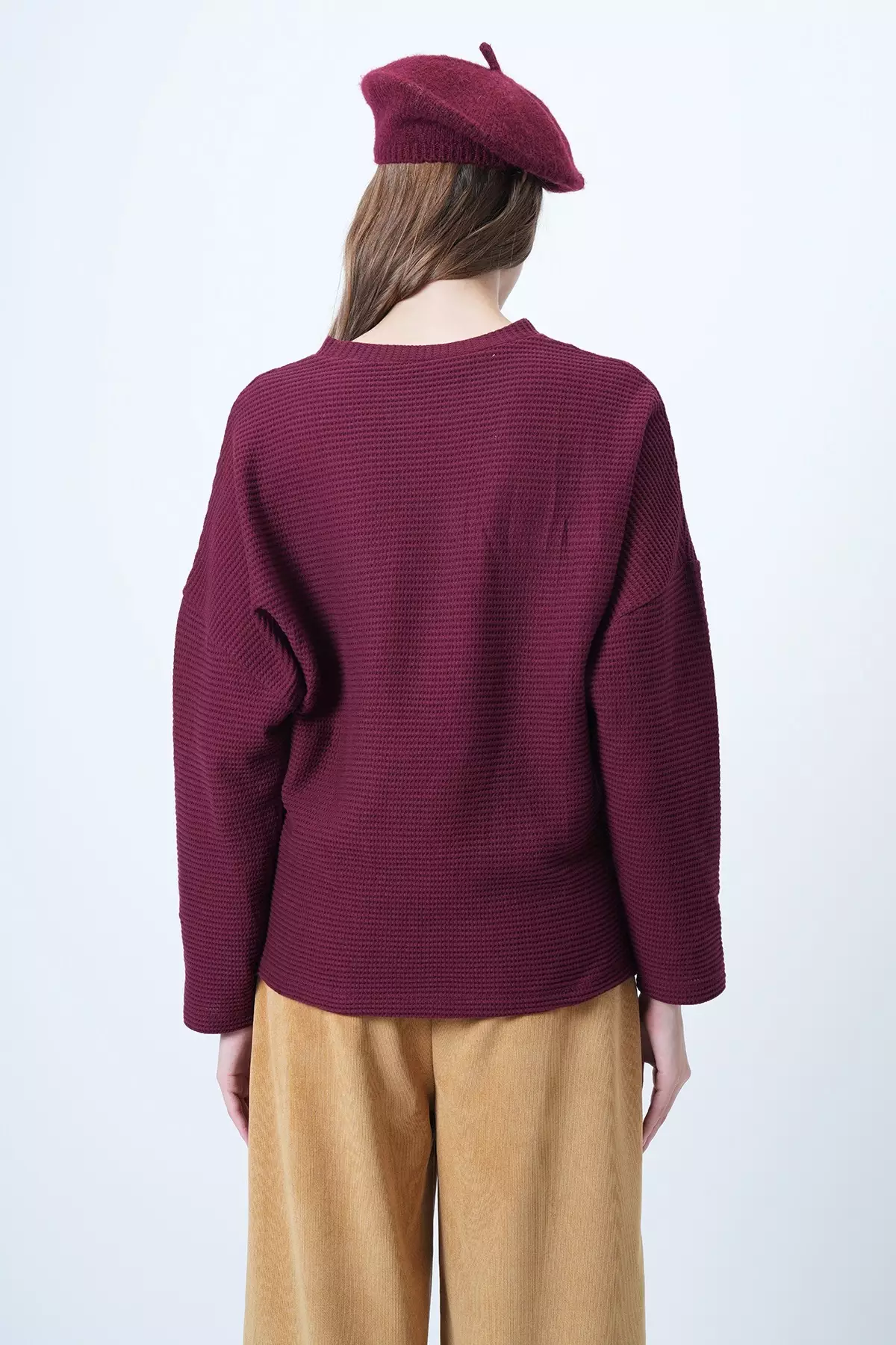 Women'S Burgundy Crew Neck Batwing Sleeve Wide Cut Basic Blouse Alc-X14391