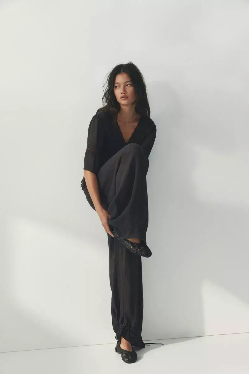 Lace-detail viscose trousers