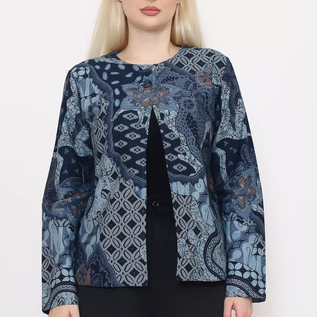 Blazer Batik Wanita - Bhatara Batik Tasyina - Atasan Batik Modern Lengan Panjang
