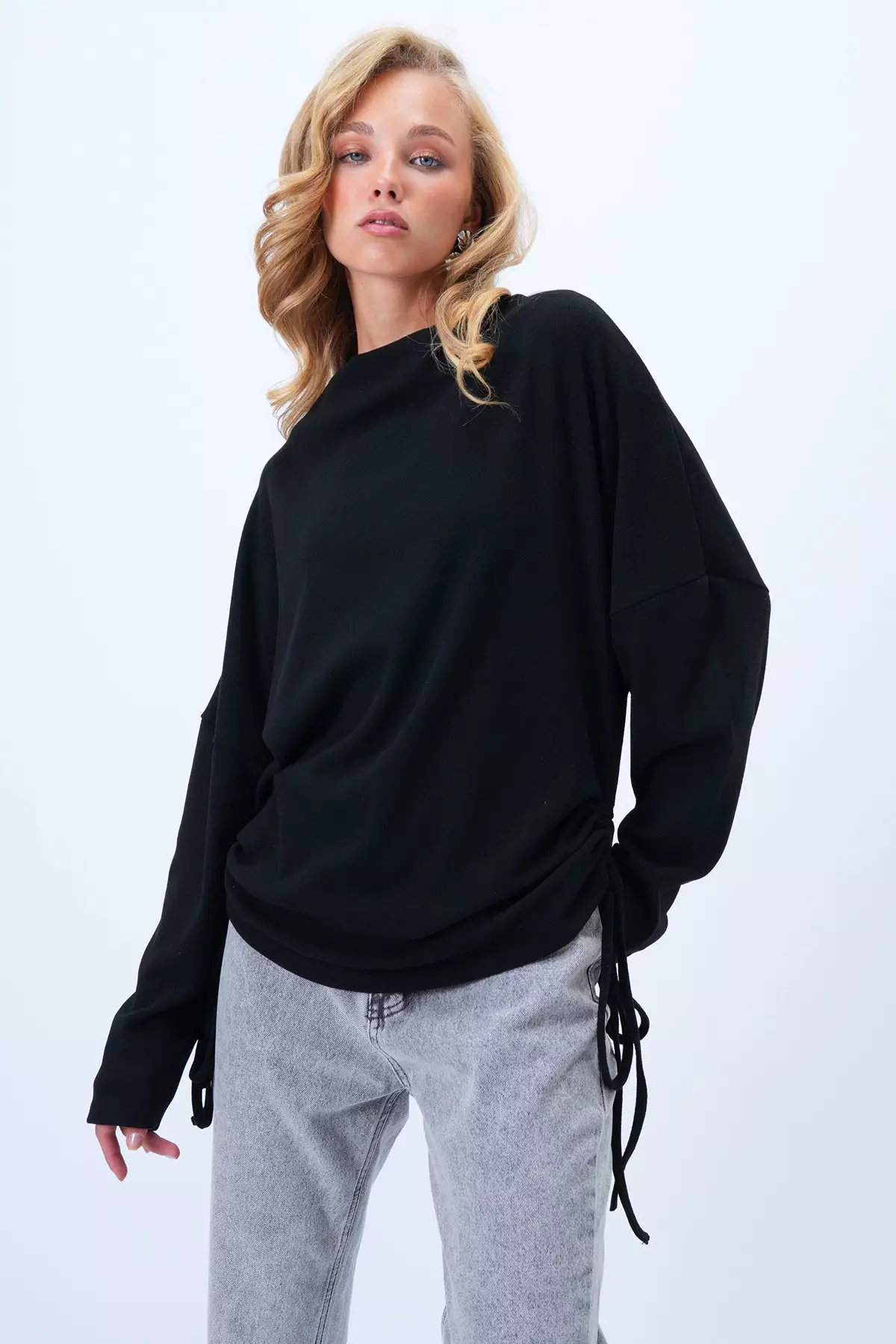 Women's Black Cowl Neck Batwing Sleeve Wide Cut Blouse Alc-X14399