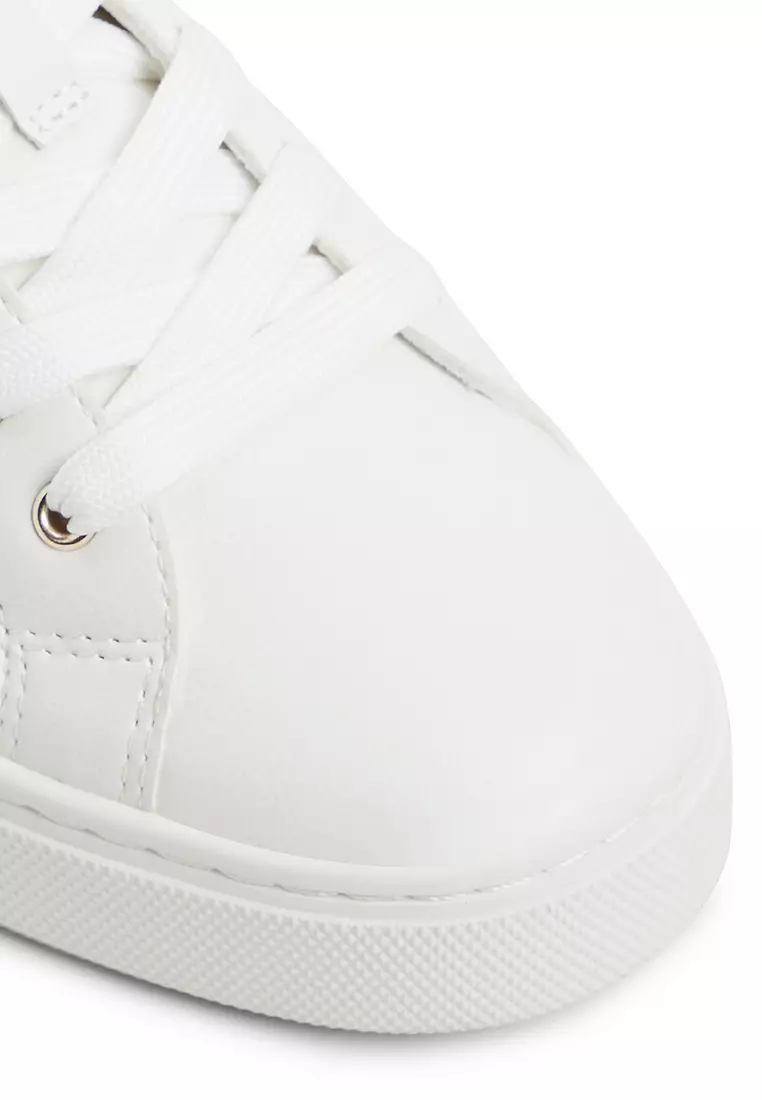 Elgata Sneakers