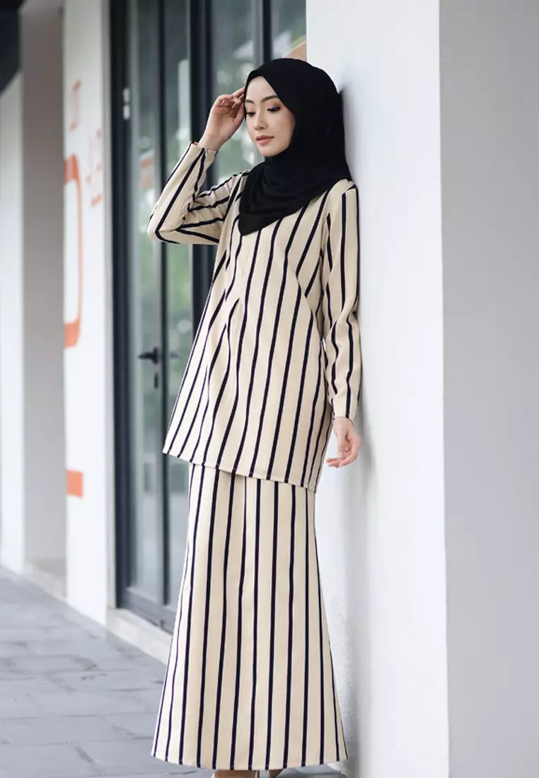 Rina Stripe Printed Kurung Nude Yellow Black
