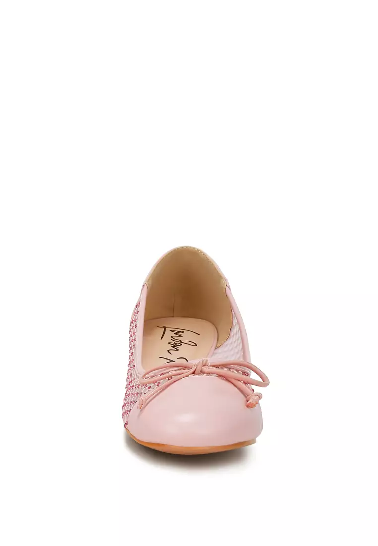 Balerina Jaring Detail Berlian Imitasi dalam Warna Merah Muda