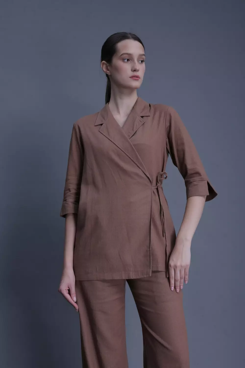Demure Studio - Essentials Linen Travel - Kimono Blazer Shirt Brown (Only Shirt)