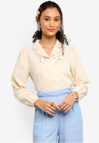 Lubna beige V-neck Collar Embroidered Blouse 2D402AAD080C83GS_1