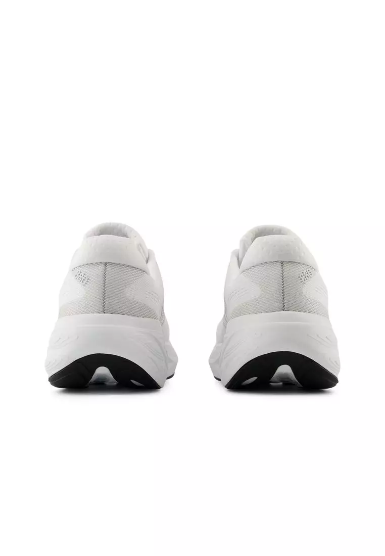 New Balance Women's Fresh Foam X 880v15  - WHITE