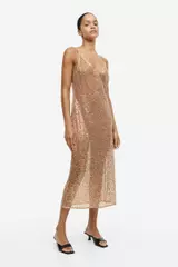 Beige Medium Dusty