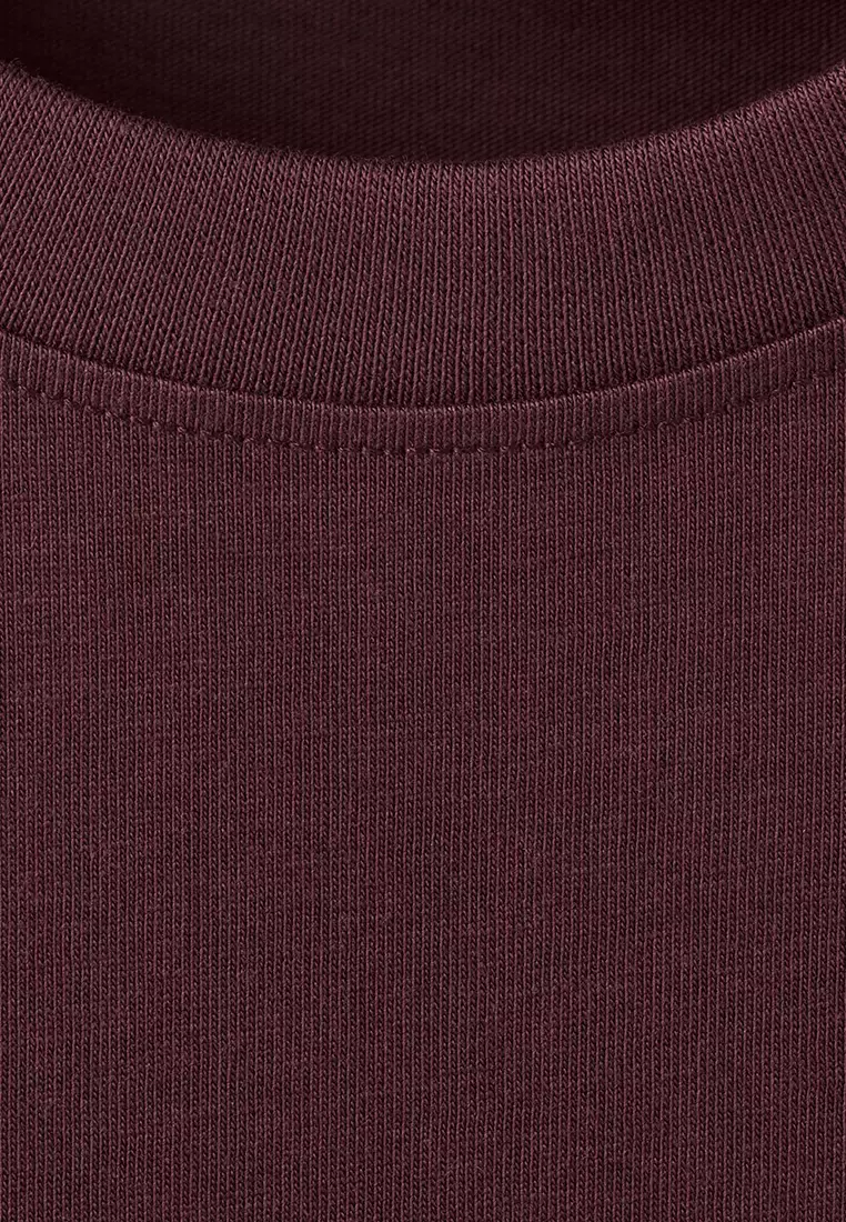 100% 棉修身剪裁T恤