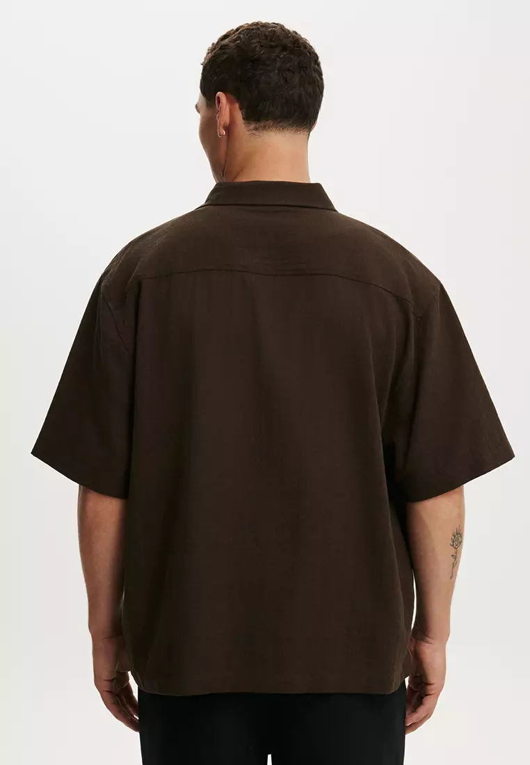 Boxy Fit Short Sleeves Shirt