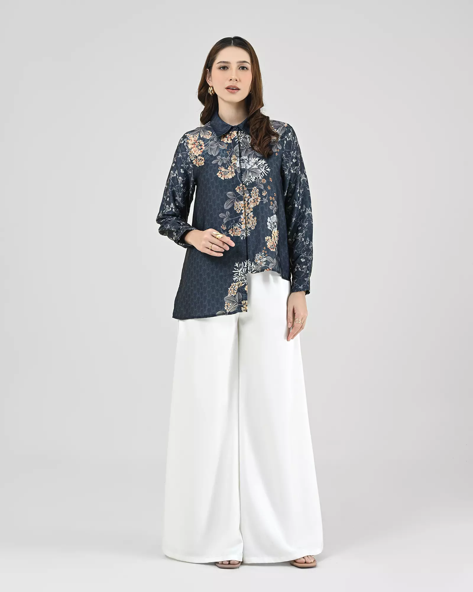 Geulis.id OLEIA SHIRT - Navy