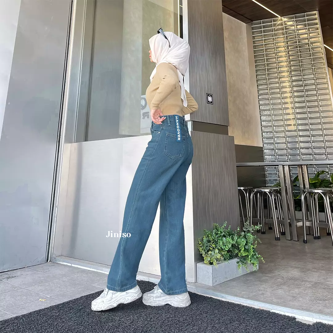 Highwaist Loose Jeans 817 HANGOVER