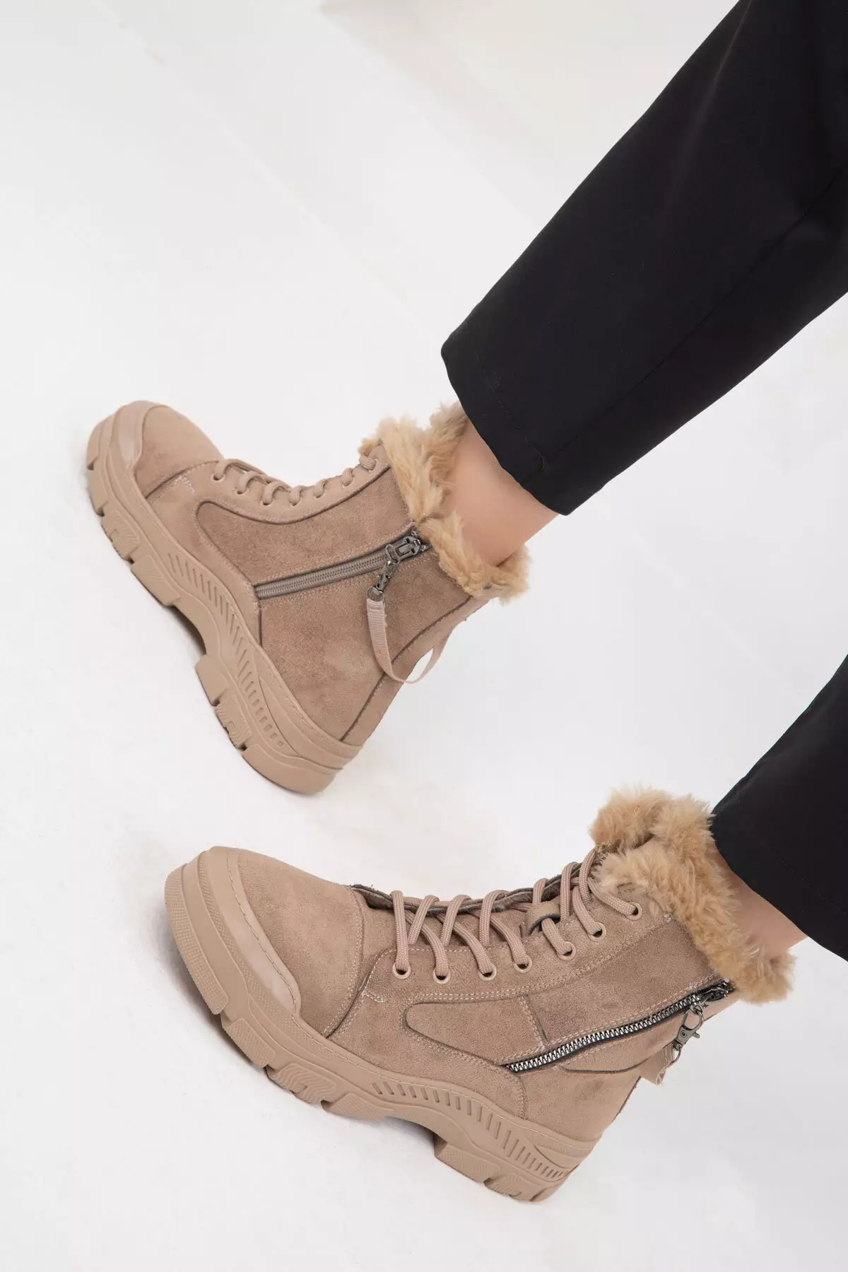 Mink Suede Women's Boots - 20007 Model Bootie