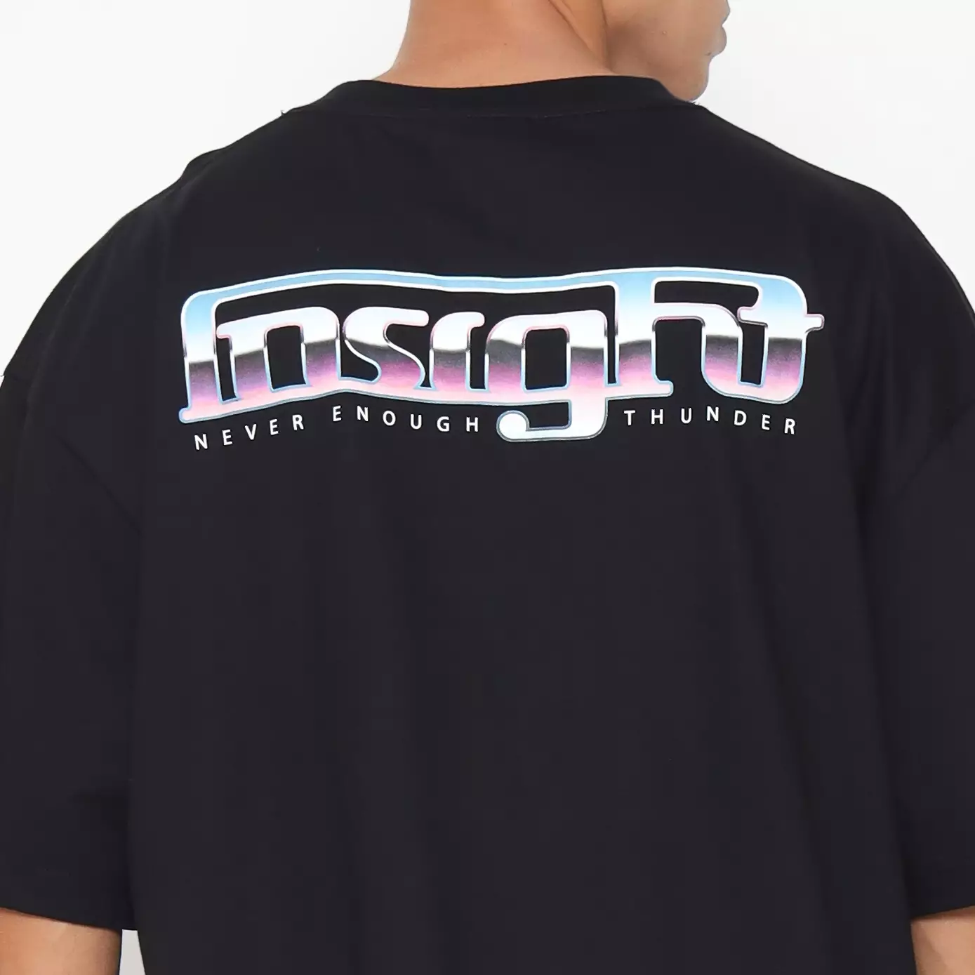 Insight Kaos Lengan Pendek Pria Untied Oversize Planet Surf
