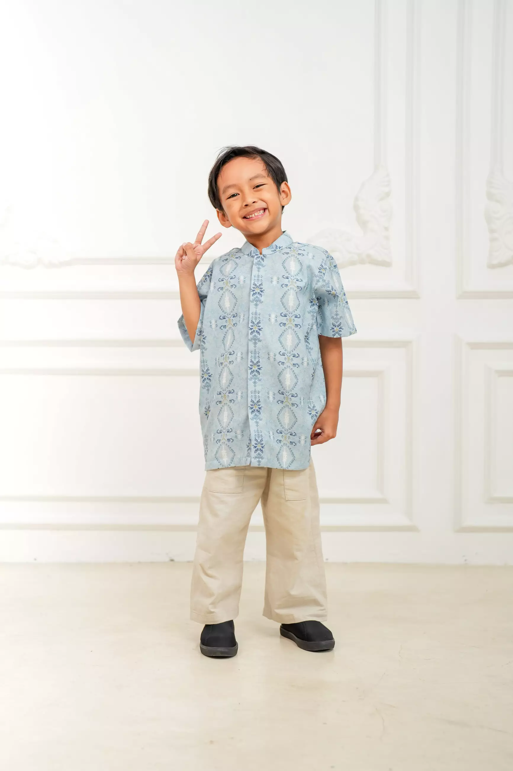 Sarimbit Arunika Sky Blue Pria  Kemeja Koko Anak Lengan Pendek Regular Fit Furing