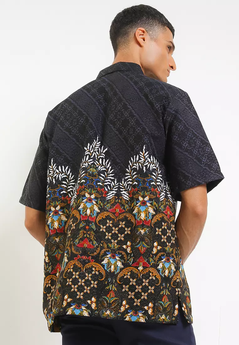 Hem Regular Fit Batik Kawung Hati