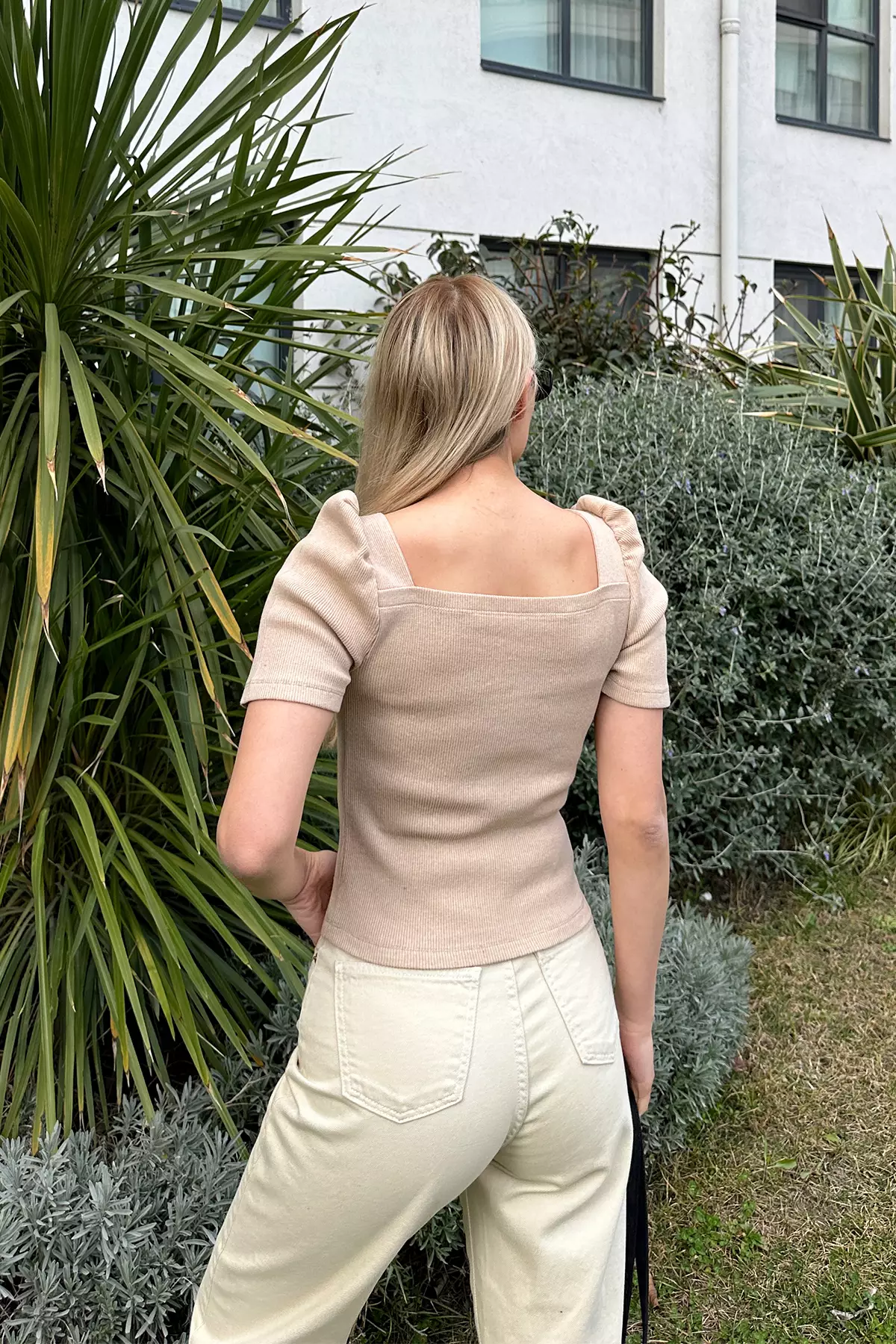 Crinkled Puffed Sleeves Blouse