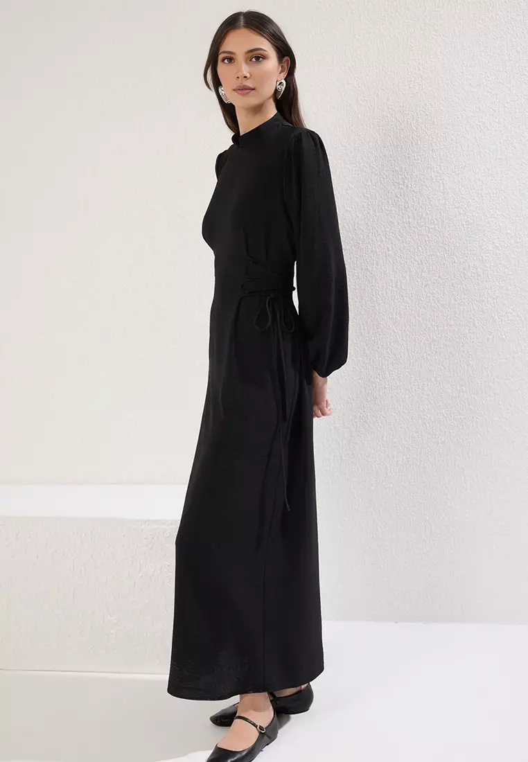 Black Judge Collar Waist Brit Aerobin Woven Dress TCTSS25EB00082