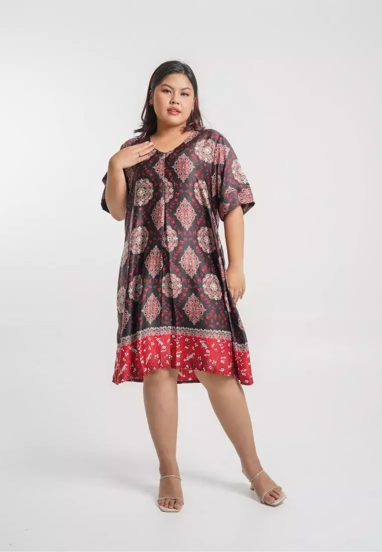 Plus Size Batik Dress Won Red