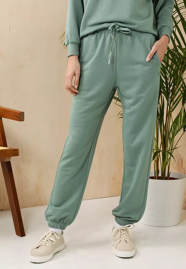 Jogger pants online hot sale