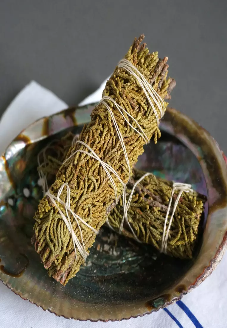 Buy diseno diseno Living California Juniper Smudge Bundles 4" Vacuum