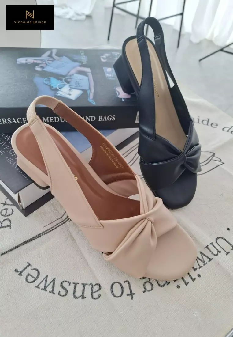 Nicholas Edison Heel Hasna Cream