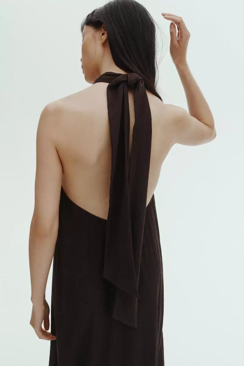 Twist-detail halterneck dress