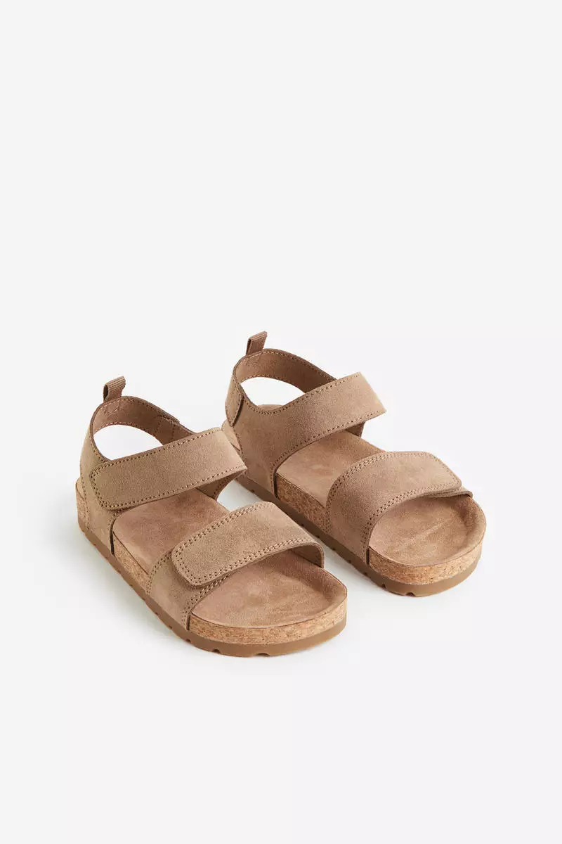 Discount on H&M  shoes - SKU: Ankle-Strap Leather Sandals
