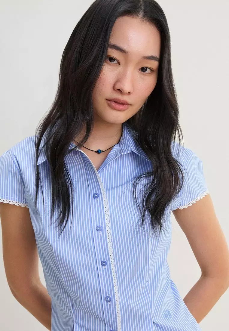 Lace Trim Stripe Fitted Blouse - Blue