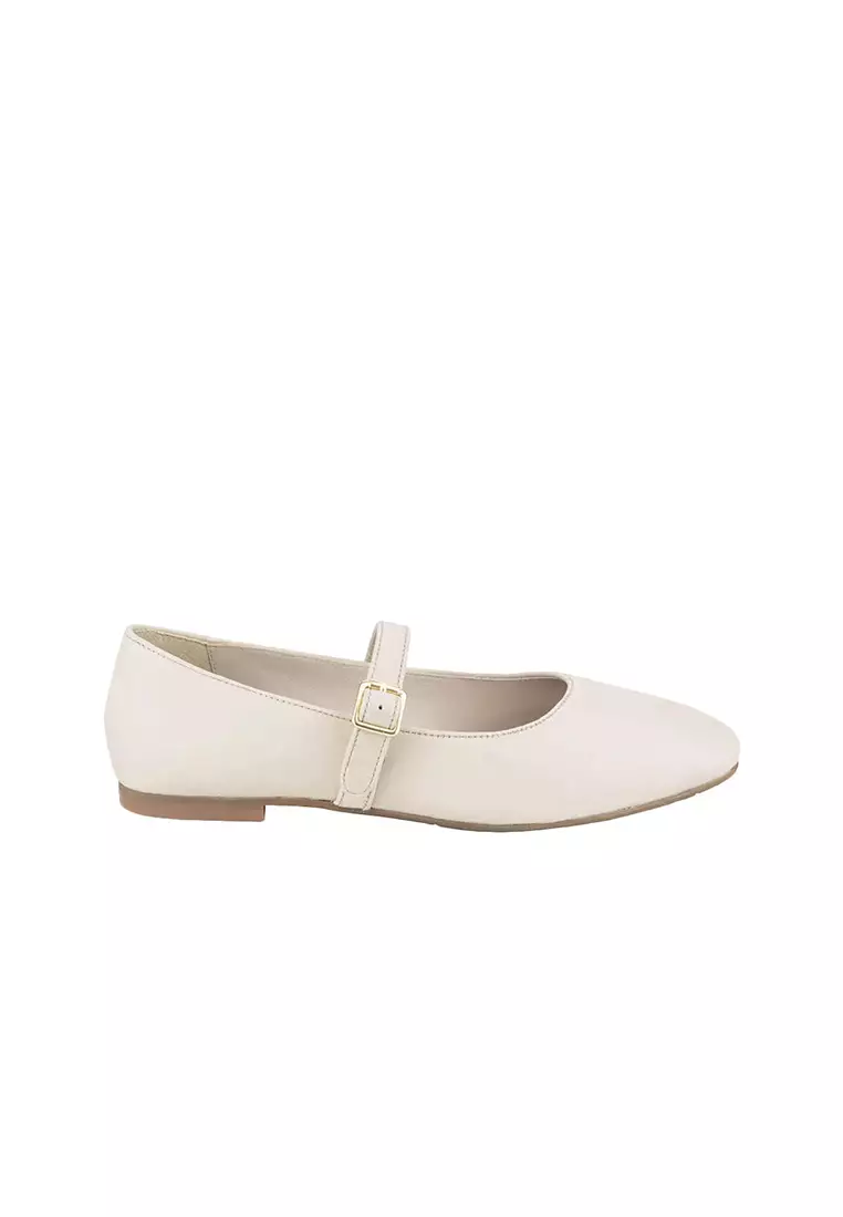 Women's Shae Round Toe Ballet Flat
