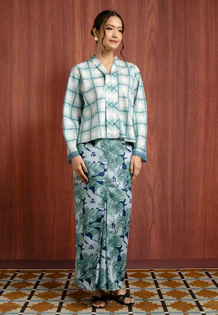 SALINA PRINTED KEBAYA SET