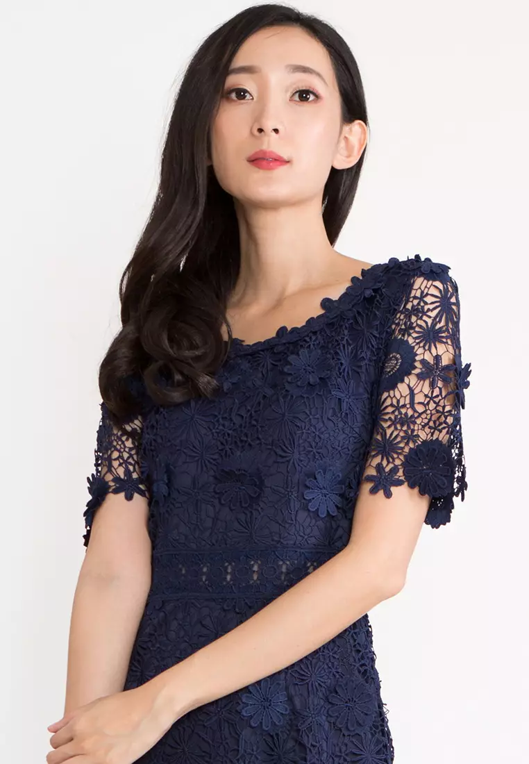 蕾丝长款晚礼服