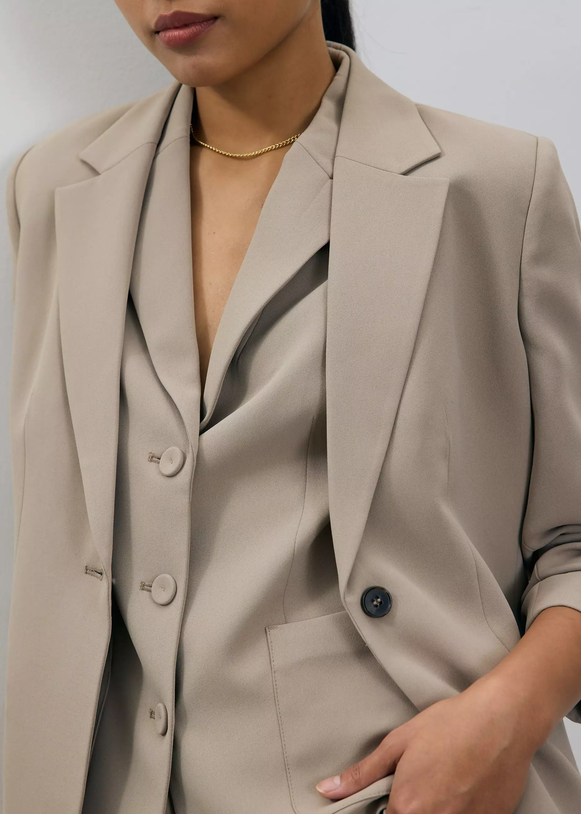 Blazer Wanita - RuchedReady® Aika Classic Shoulder Padded Blazer