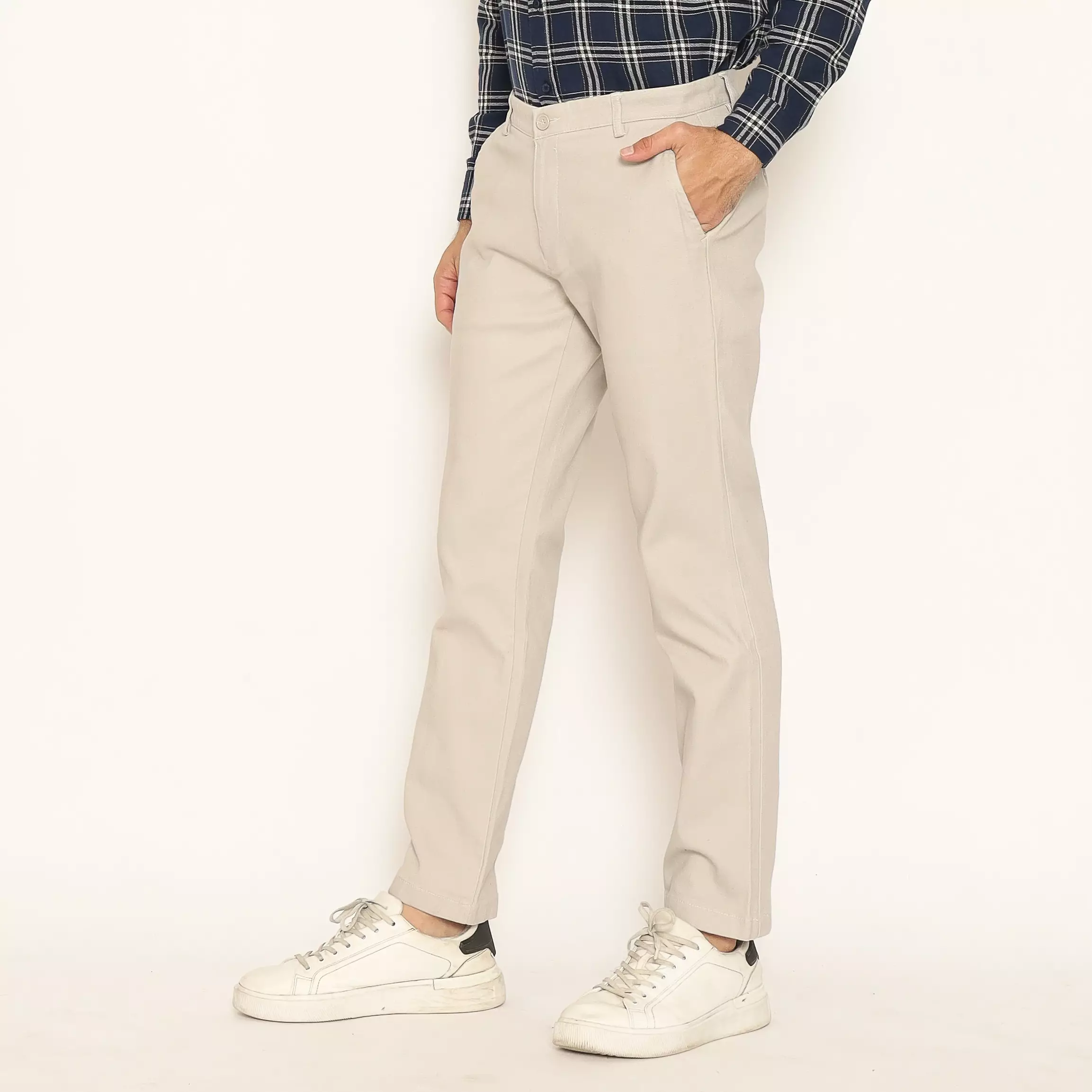 Schoeller Celana Chino Slim Fit Pria Warna Abu-abu Muda | Katun Stretch Premium Polos