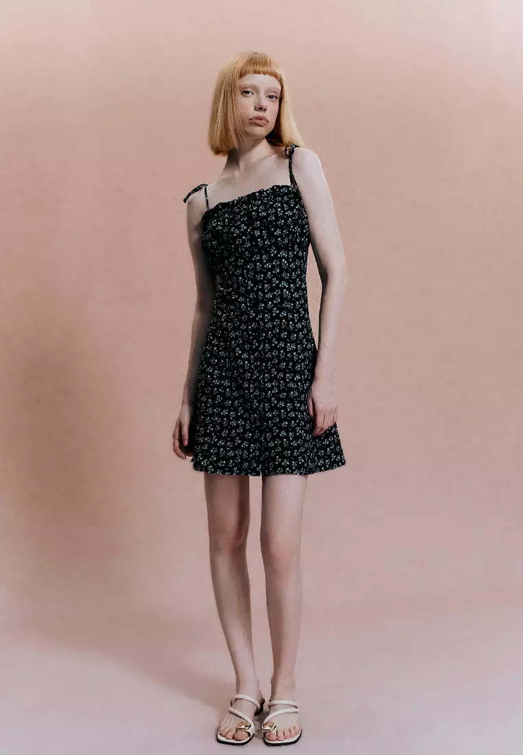 女装时尚小清文艺碎花吊带宝藏连衣裙