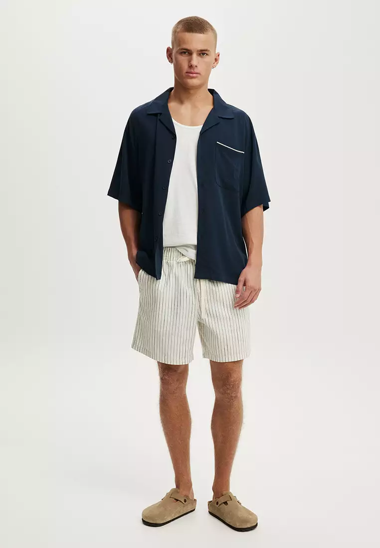 Easy Shorts