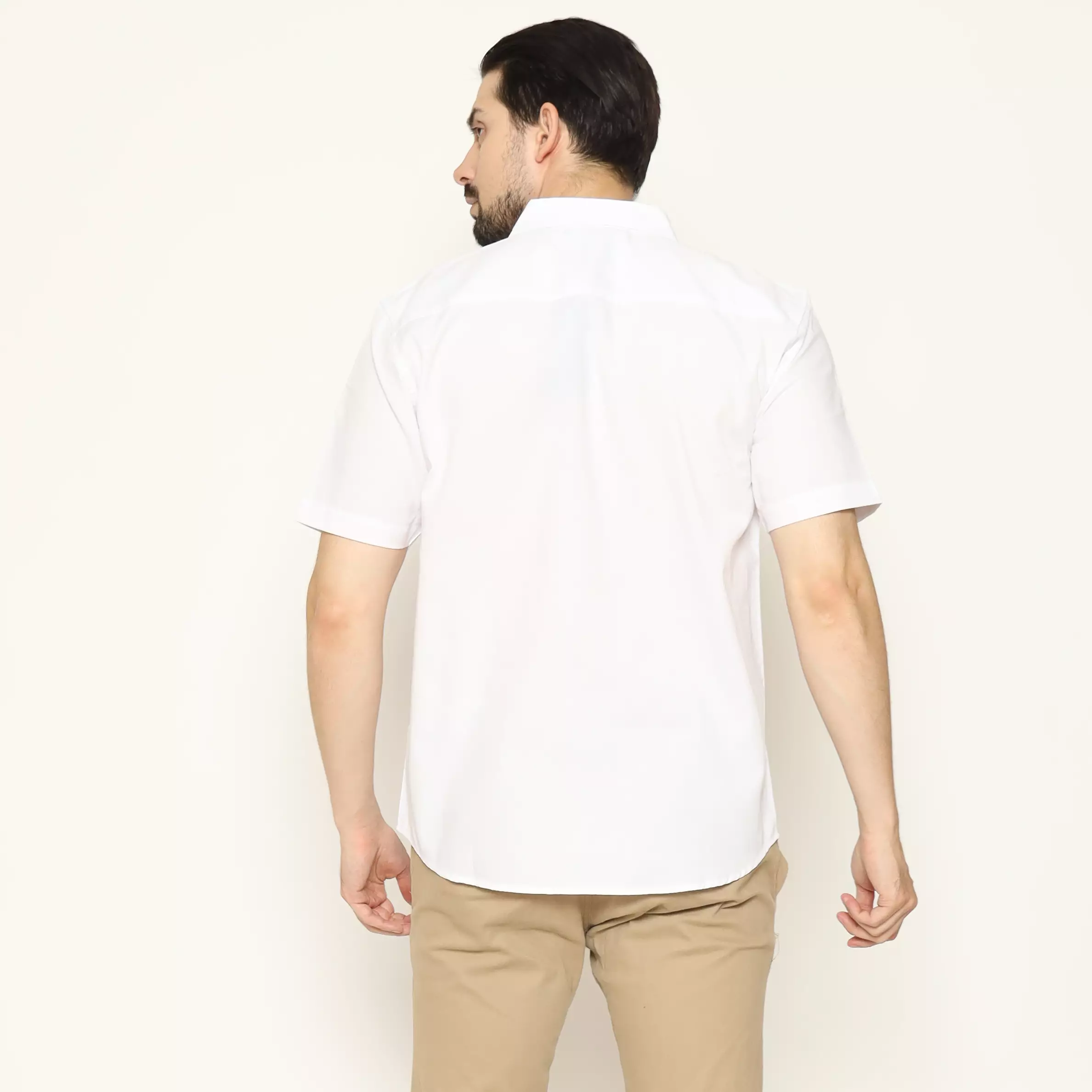 AMK Kemeja Pria Lengan Pendek SHS Maksim S/S White
