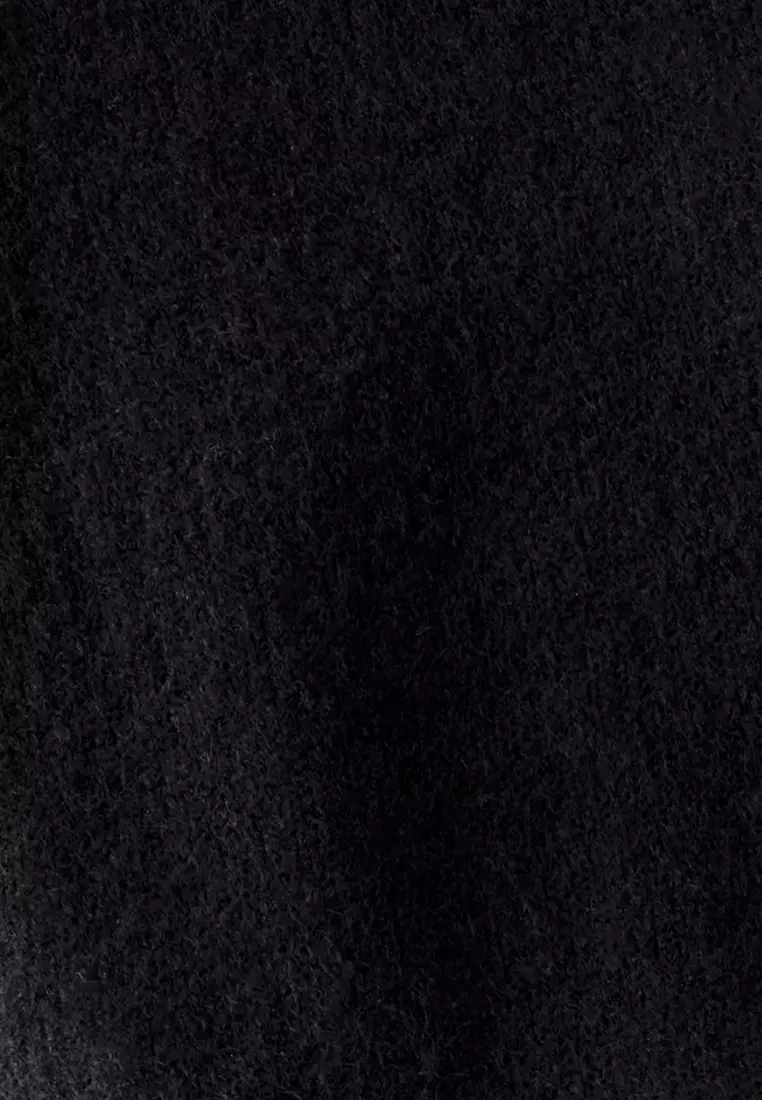 Lila Knit